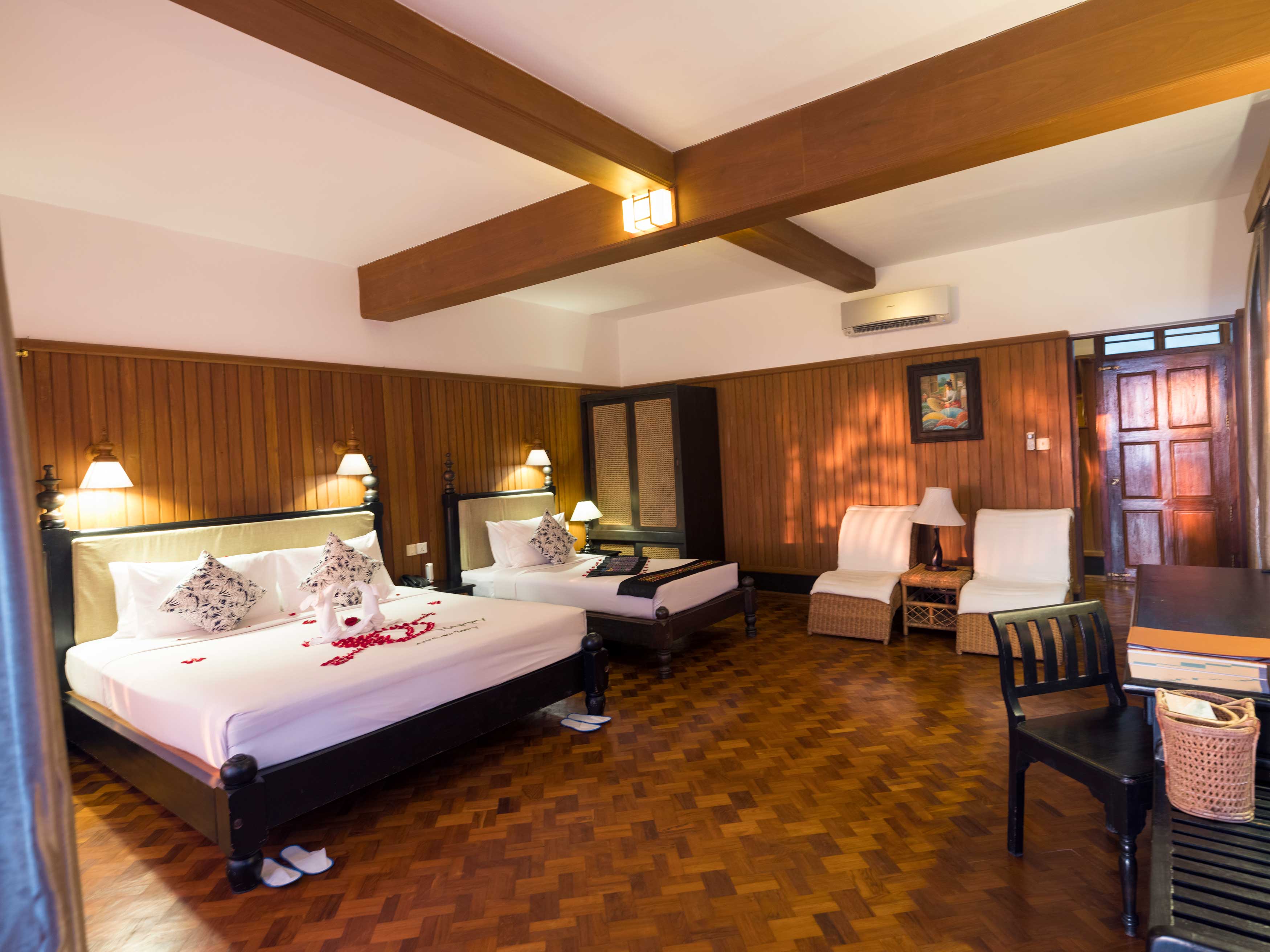 Thande Beach Front Deluxe